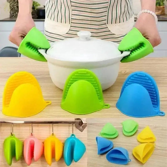 Silicone Heat Resistant Gloves (Random color)