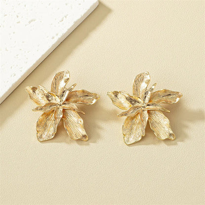 Vintage Metal Flower Big Stud Earrings for Women