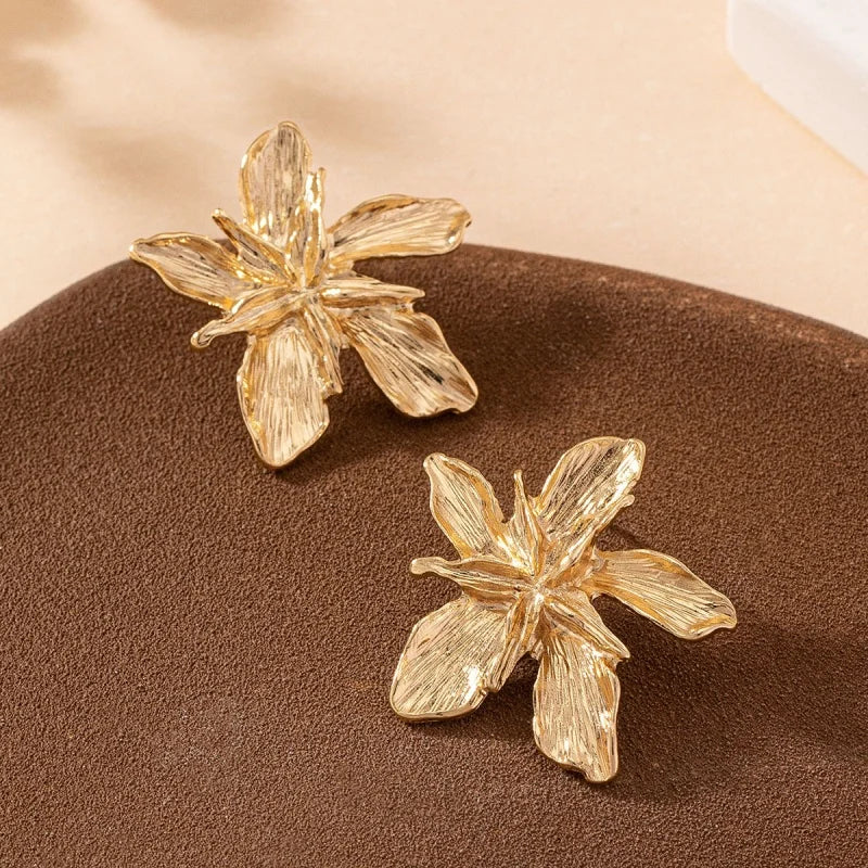 Vintage Metal Flower Big Stud Earrings for Women